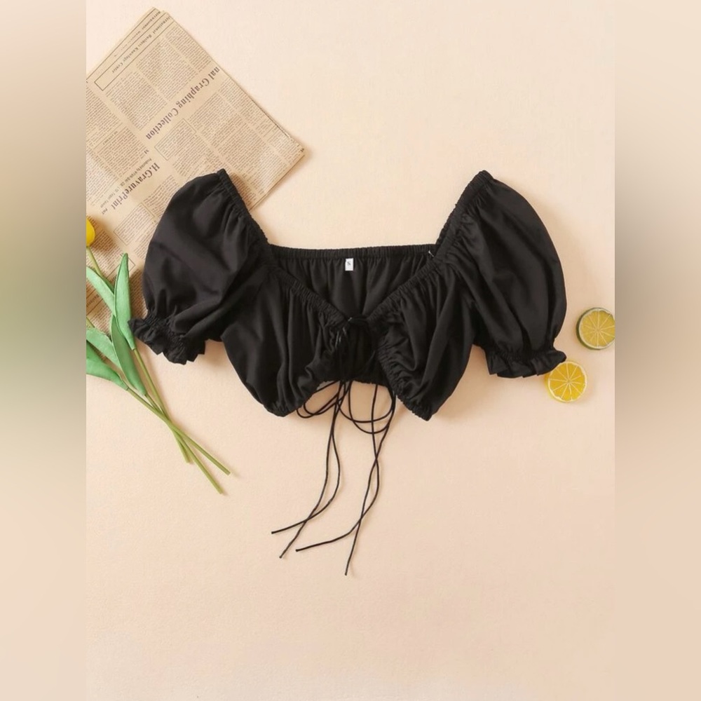 Tie Front Ruched Puff Sleeve